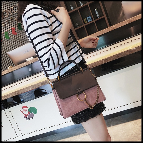 NEW ELLA O Ring Chain Buckle Crossbody - Picture 3 of 8